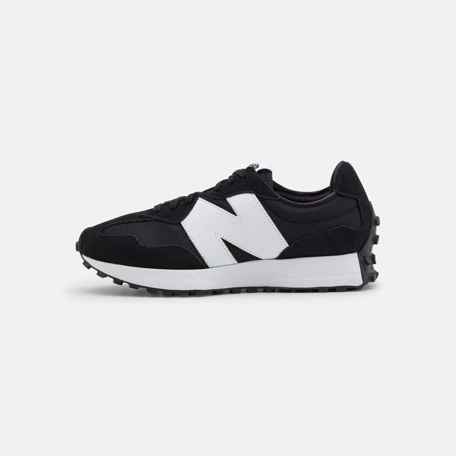 

Кроссовки New Balance MS327 Unisex, черный (Размер 45.5 RU)