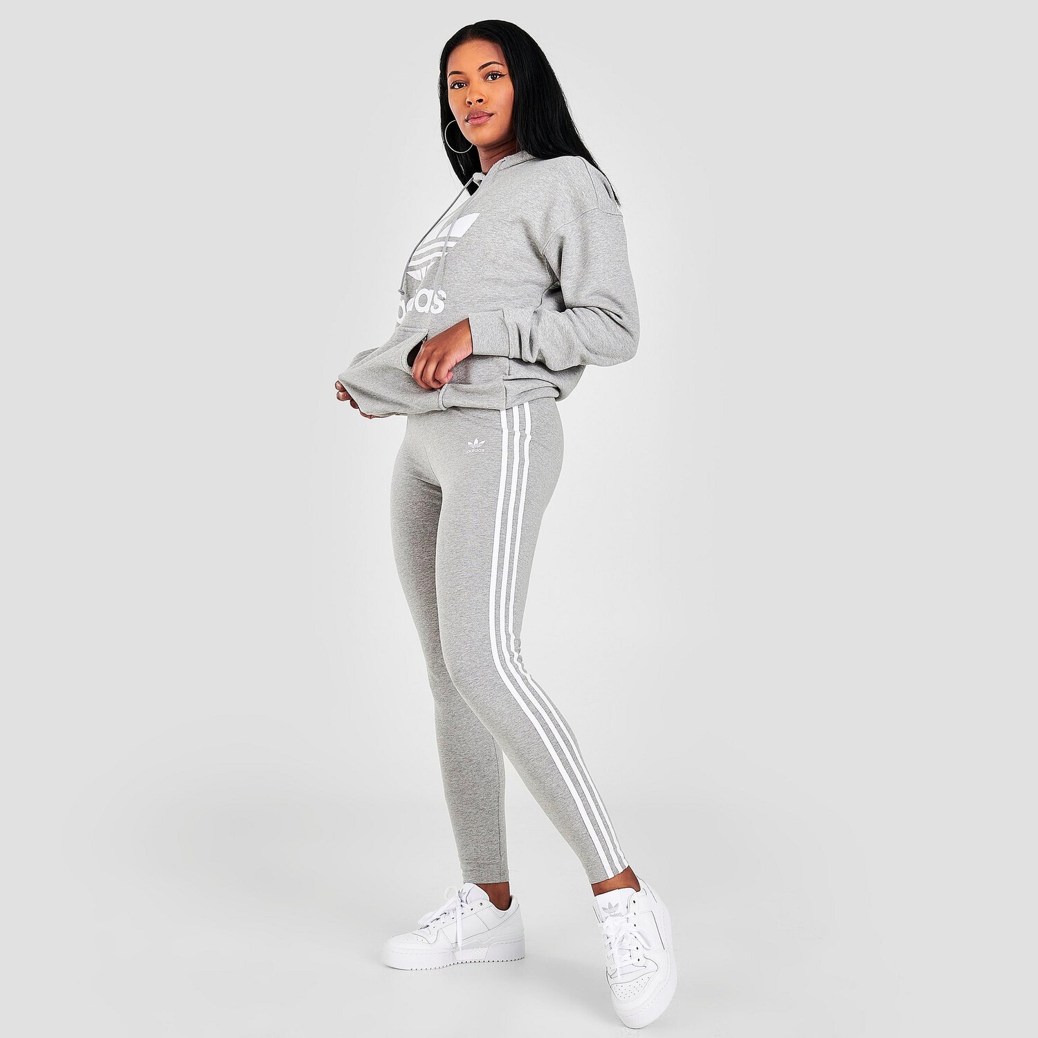 

Женские леггинсы с тремя полосками adidas Originals Adicolor Classics, серый