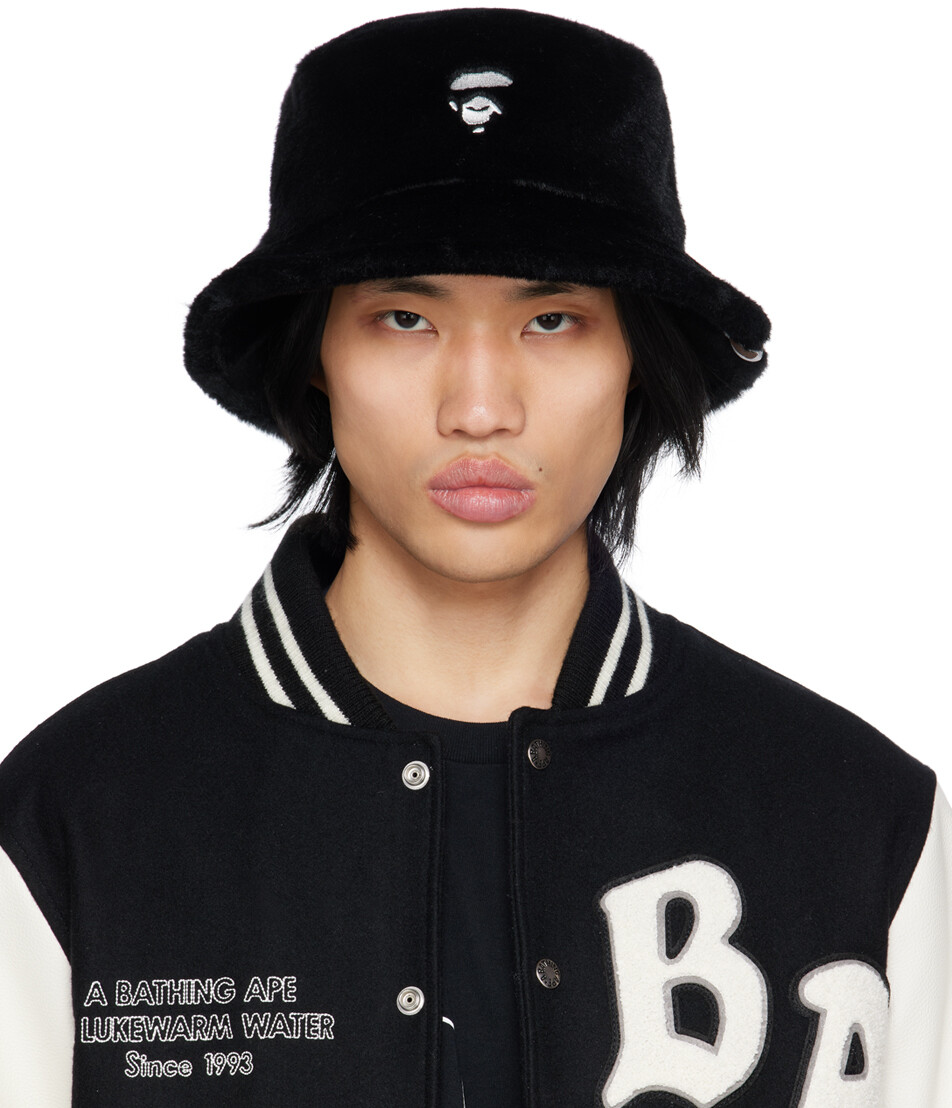 

Черная панама с одним заостренным концом BAPE
