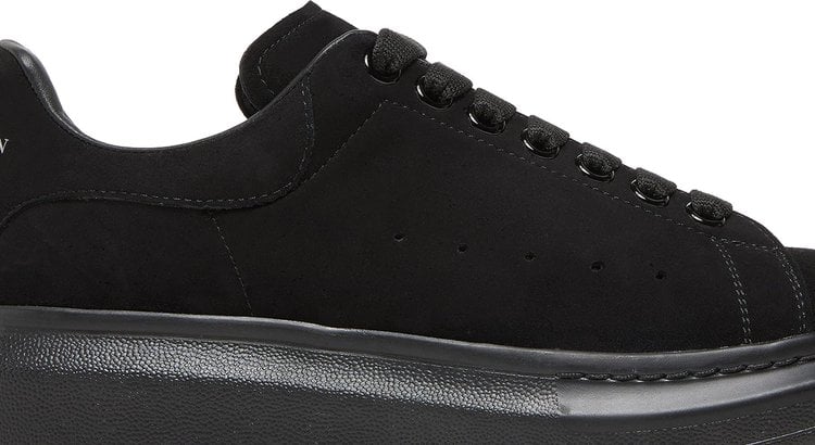 Alexander mcqueen oversized store sneaker black