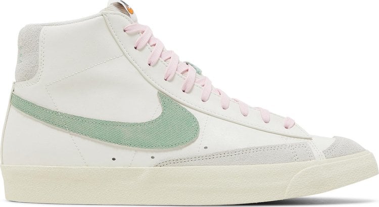 Кроссовки Nike Blazer Mid 77 Premium Certified Fresh Sail Enamel Green, белый - фото