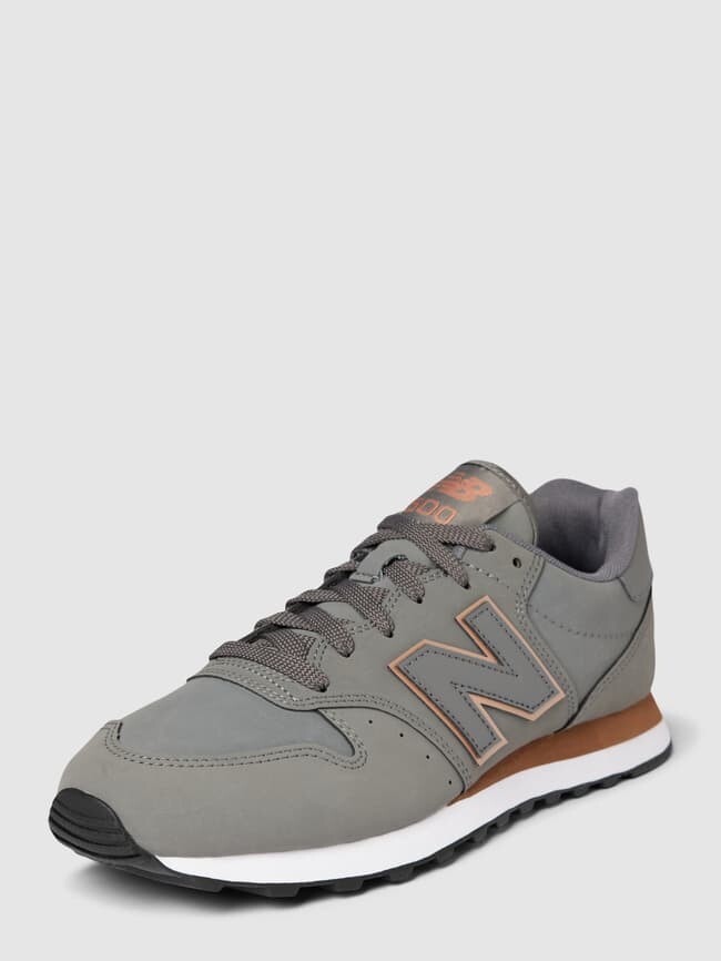 

Кроссовки со шнурками и лейблом New Balance, серый