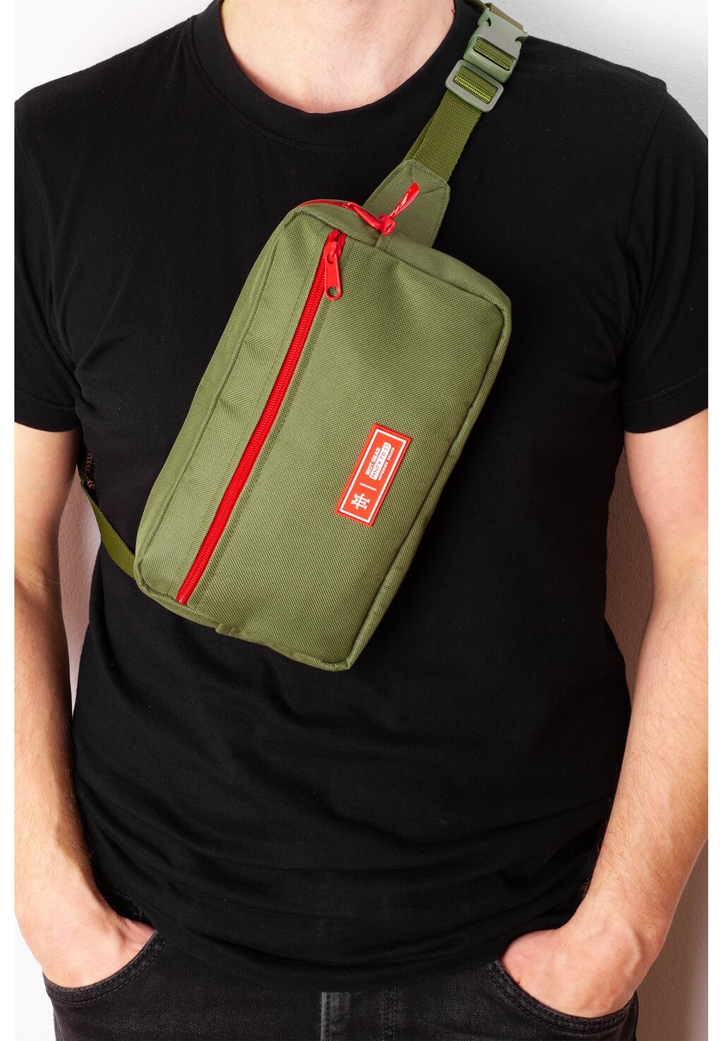 

Поясная сумка RIOT GEAR CROSS BODY BAG Manufaktur13, цвет olive khaki