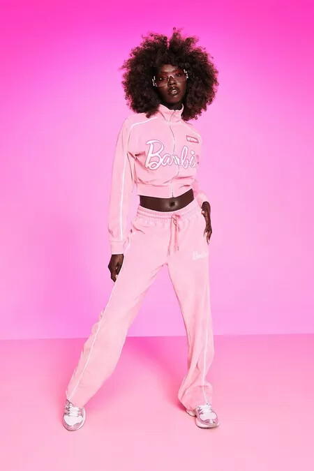 

Брюки Barbie x Boohoo Velour Wide Leg Jogger, розовый