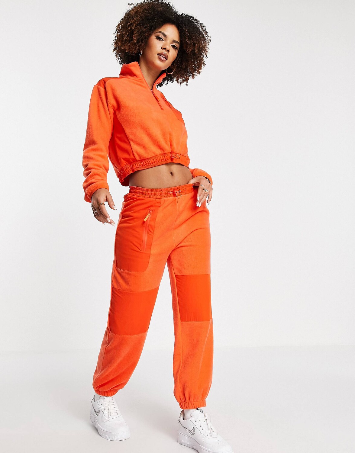 

Джоггеры ASOS 4505 из гибридной ткани и флиса
