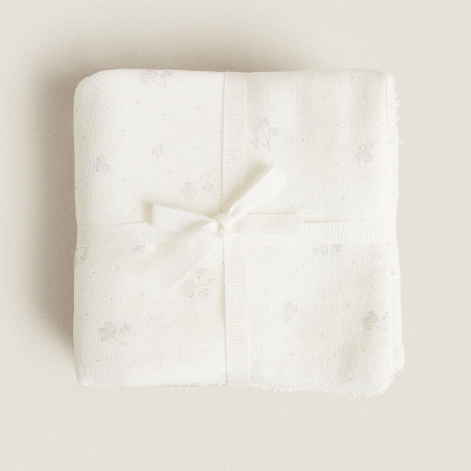 

Комплект мини-полотенец Zara Home Clover, з штуки, 30х30 см, белый/серо-зеленый