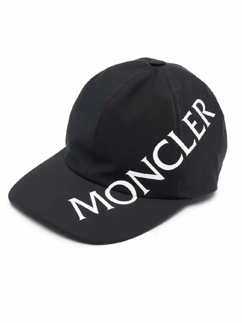 

Кепка с логотипом Moncler