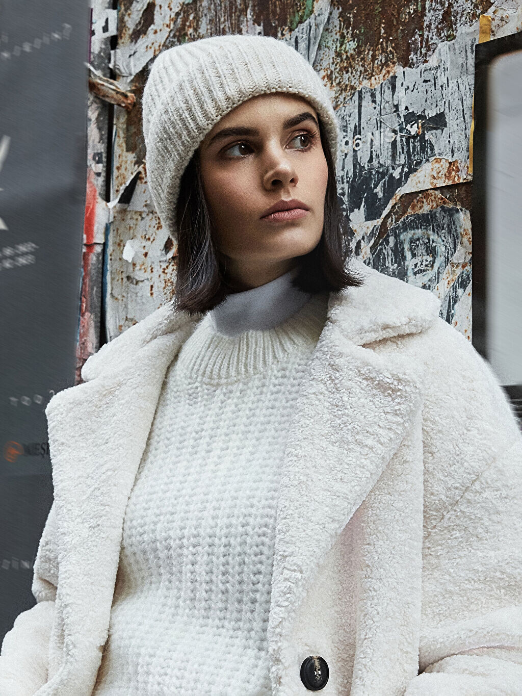

Женский толстый берет на плоской подошве LCW Accessories