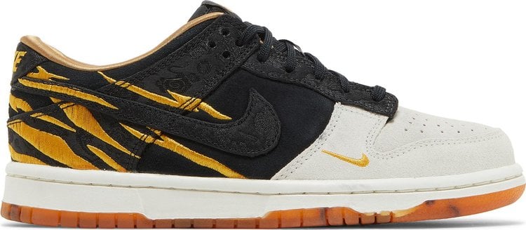 Кроссовки Nike Dunk Low GS 'God Of Wealth', черный