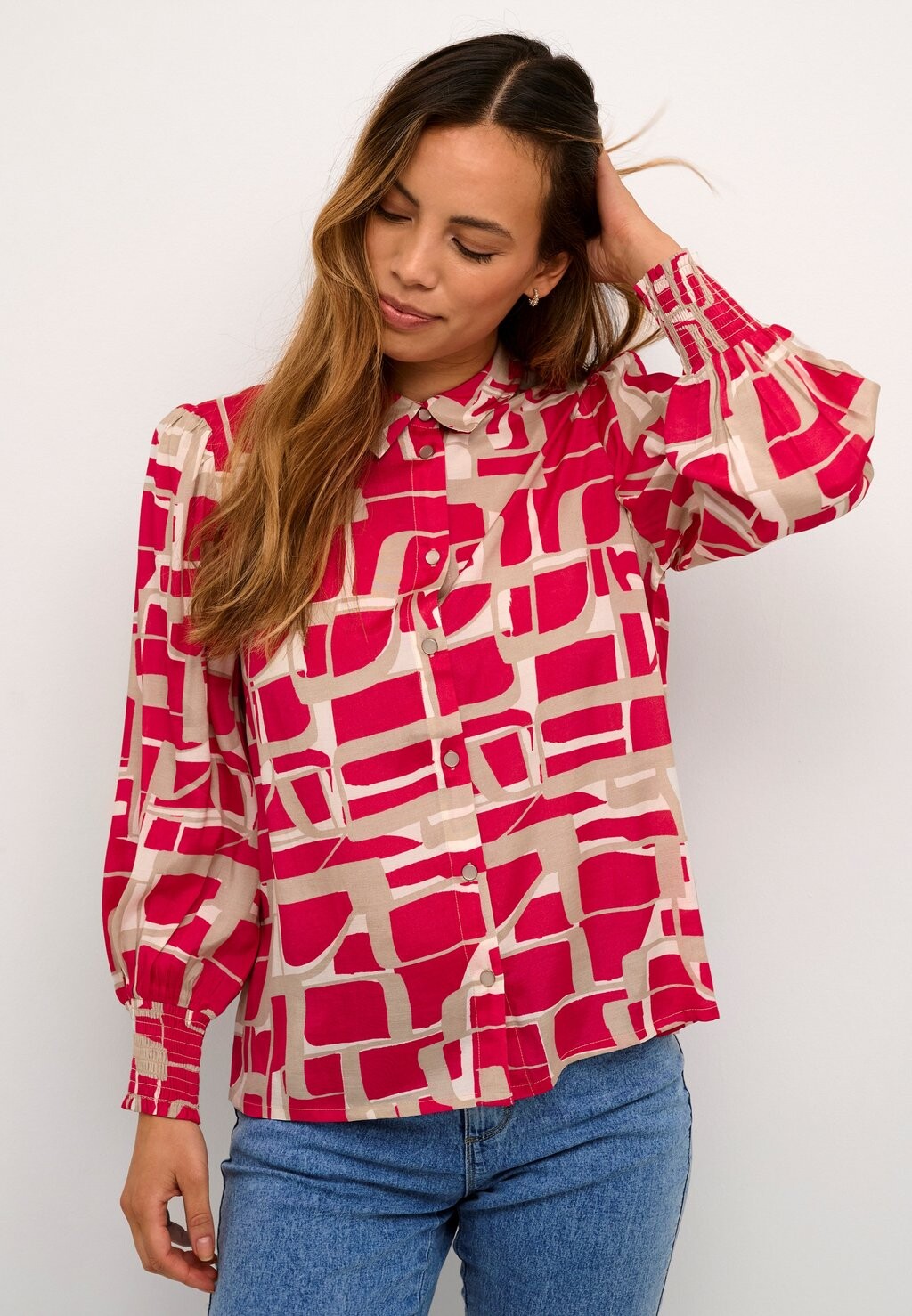 

Блузка-рубашка KATANYA 3/4 Kaffe, цвет virtual pink graphic print