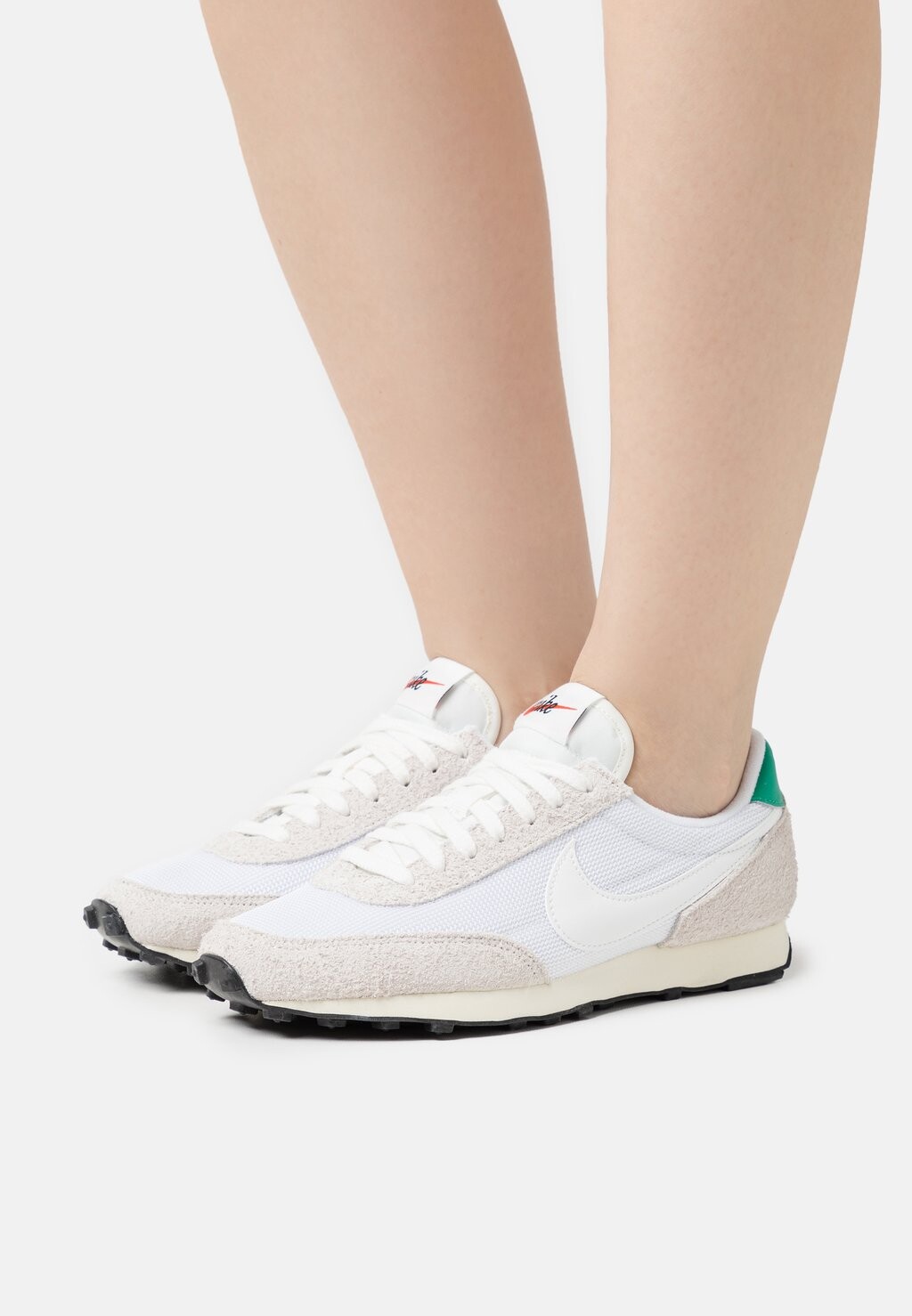 

Кроссовки Nike Dbreak Vntg, зеленый стадион / белый саммит