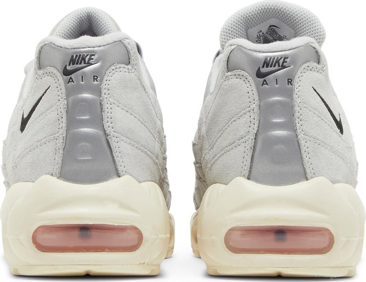 Nike air max store grey and pink