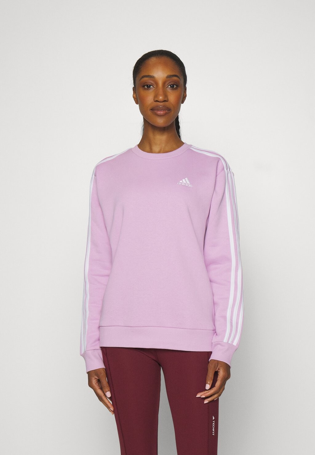 

Свитшот adidas Sportswear, bliss сиреневый/белый