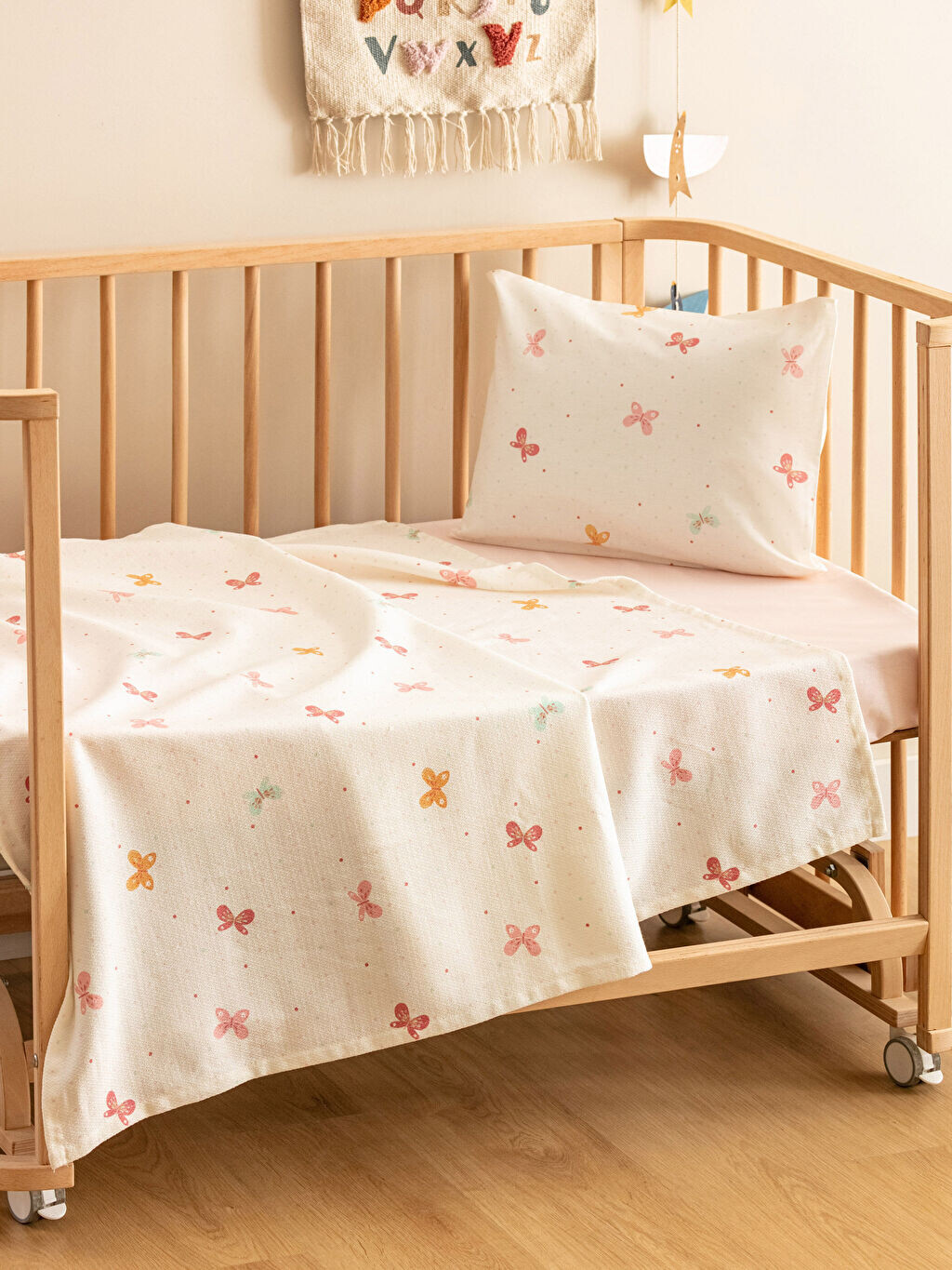 

Детский комплект из хлопка пике с рисунком бабочки LCW Home