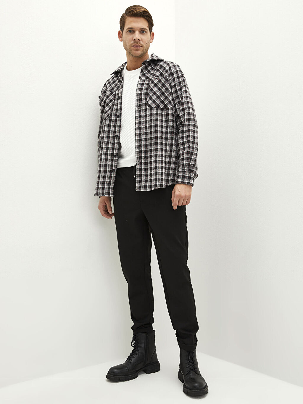 

Мужские брюки Slim Fit с эластичной резинкой на талии LCW Vision