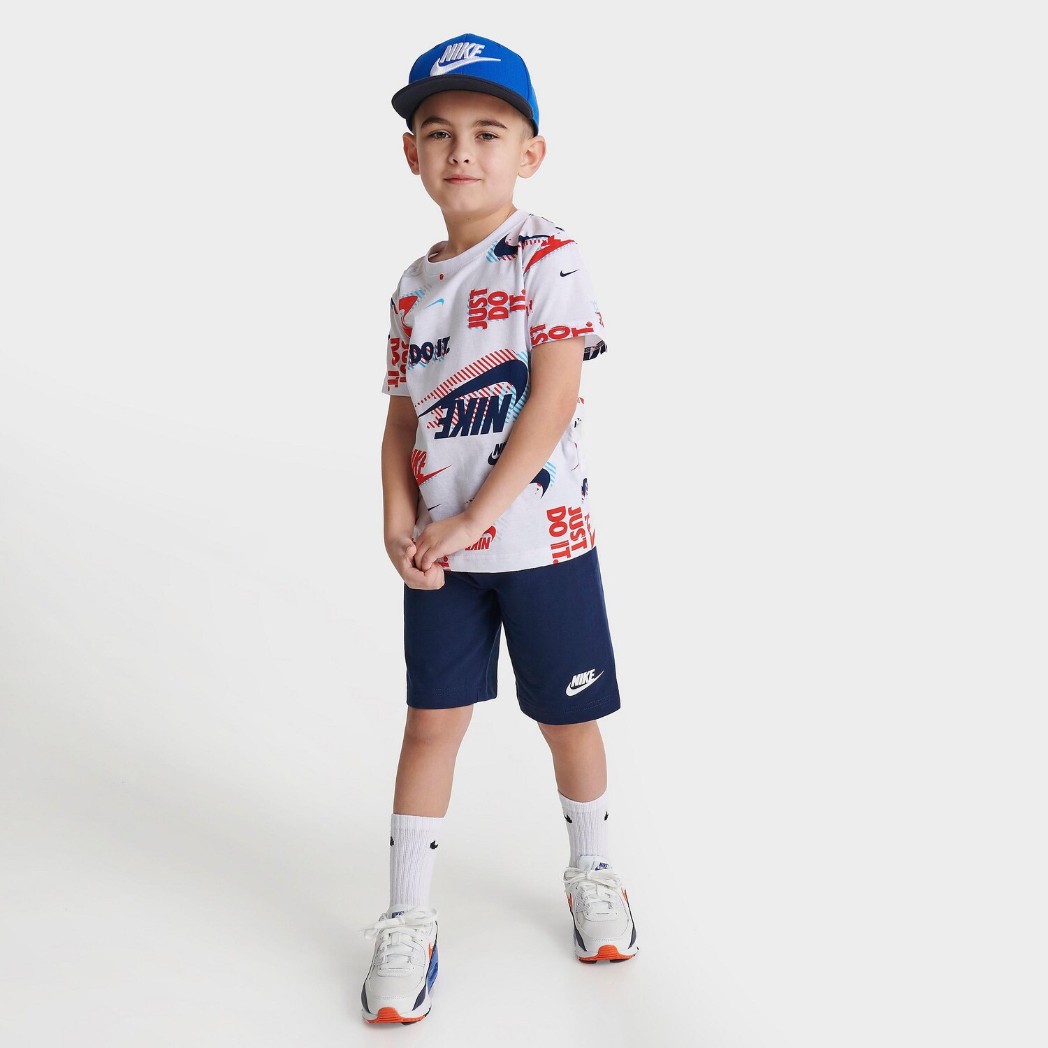 

Комплект из футболки и шорт Nike Active Joy для маленьких детей, синий