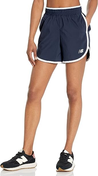

Шорты New Balance Women's Accelerate 5 Inch Short 20, темно-синий