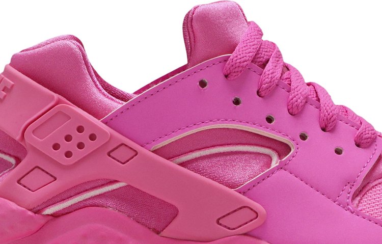 Nike on sale huarache fuchsia