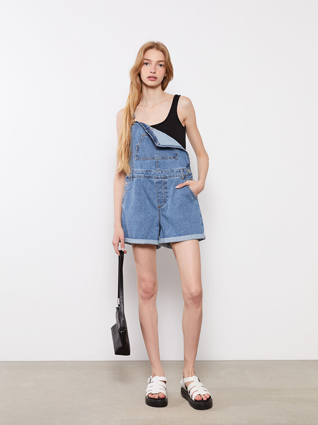 

Женские джинсы Salopet с квадратным воротником и прямыми карманами LCW Jeans