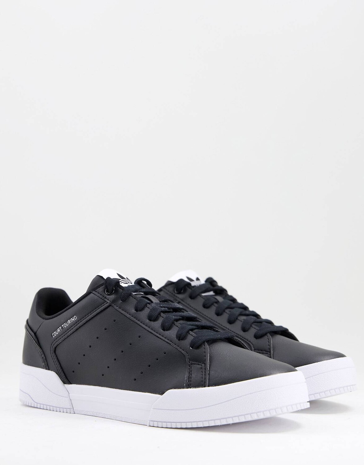 

Черные кроссовки adidas Originals Court Torino