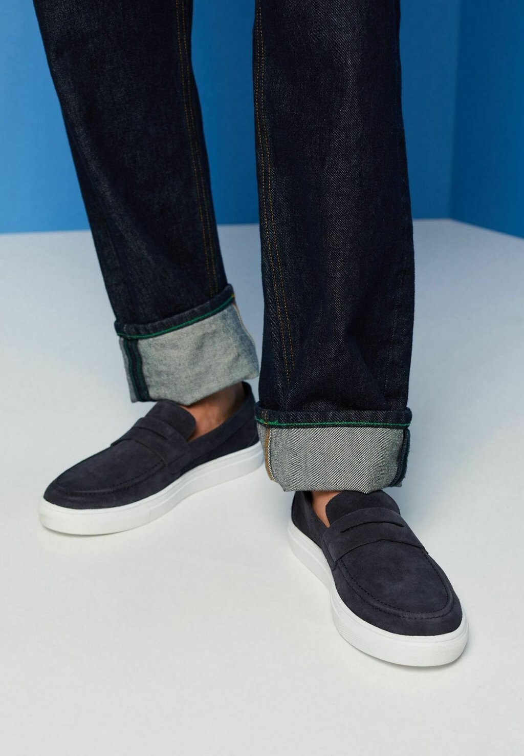 

Кроссовки Esprit