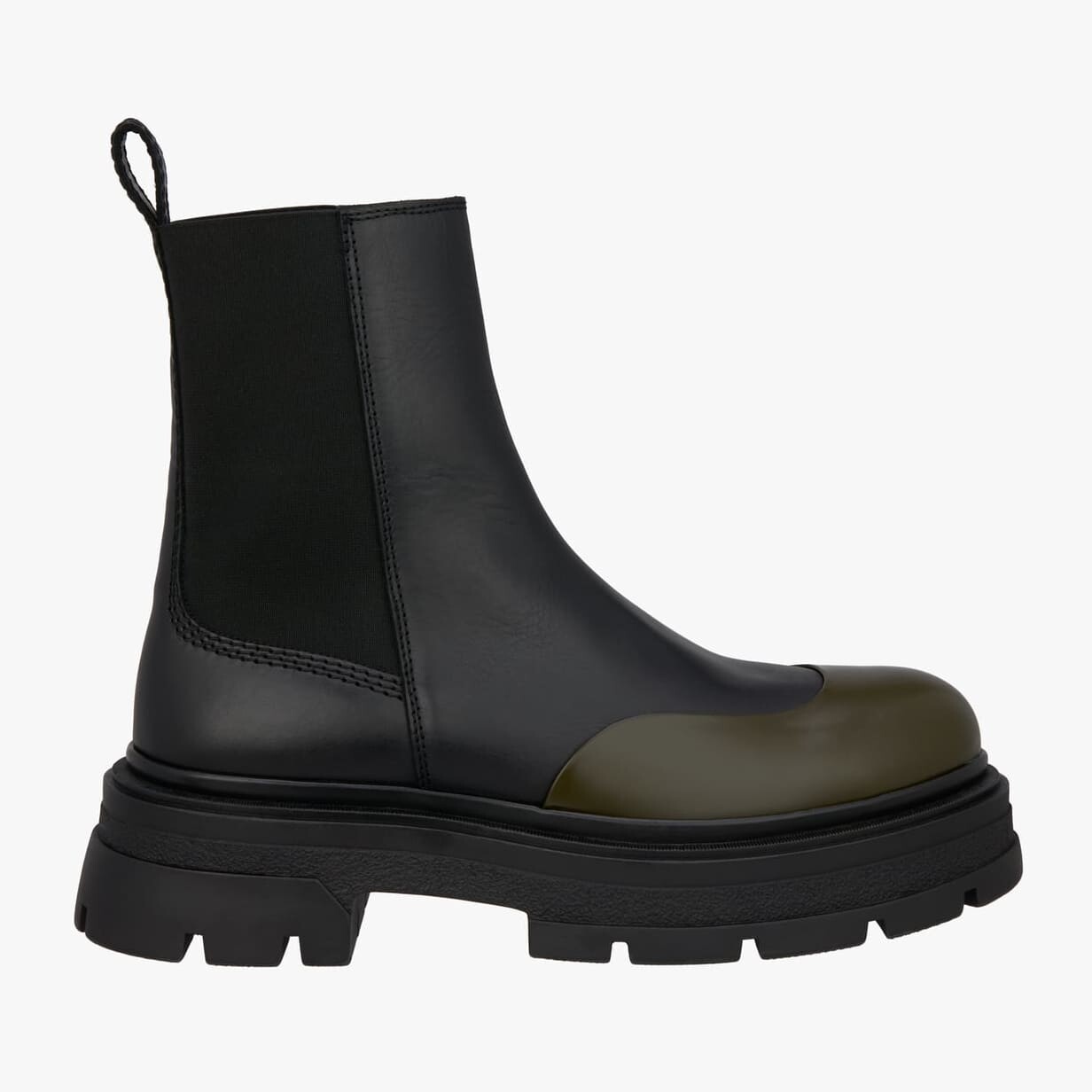 

Ботинки Zara SRPLS LTHR BTS, черный/хаки