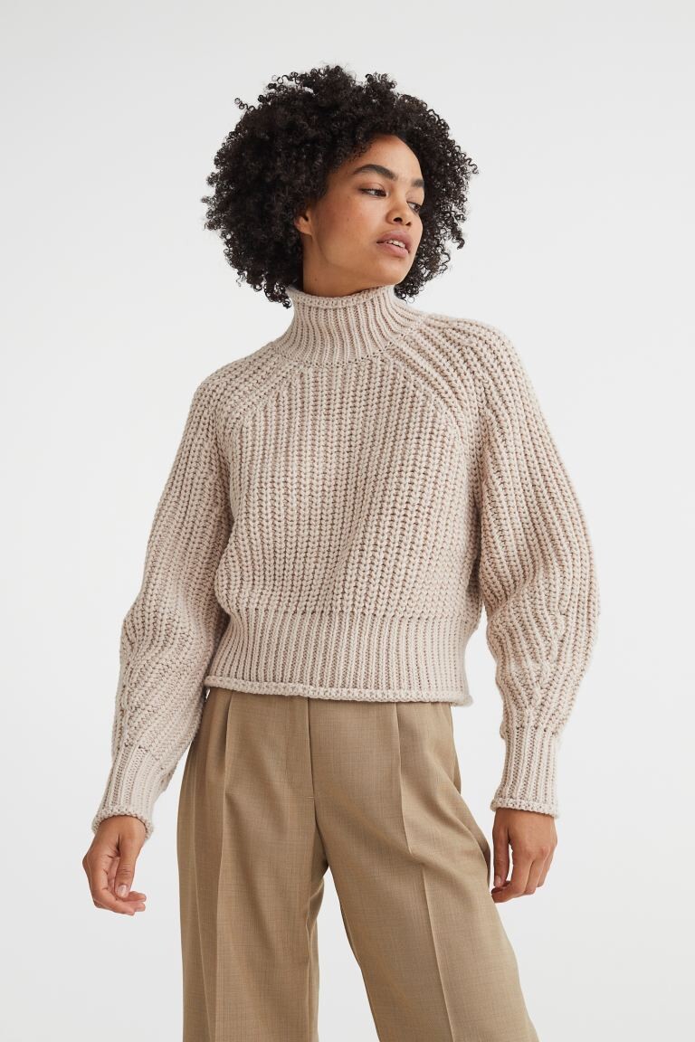 

Свитер H&M, светло-бежевый