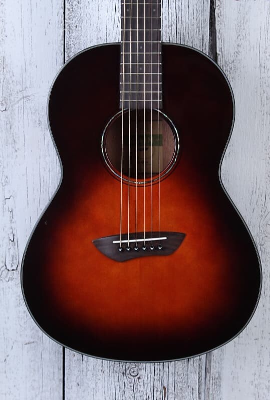 

Акустическая электрогитара Yamaha CSF1M Parlor Body Tobacco Sunburst в чехле