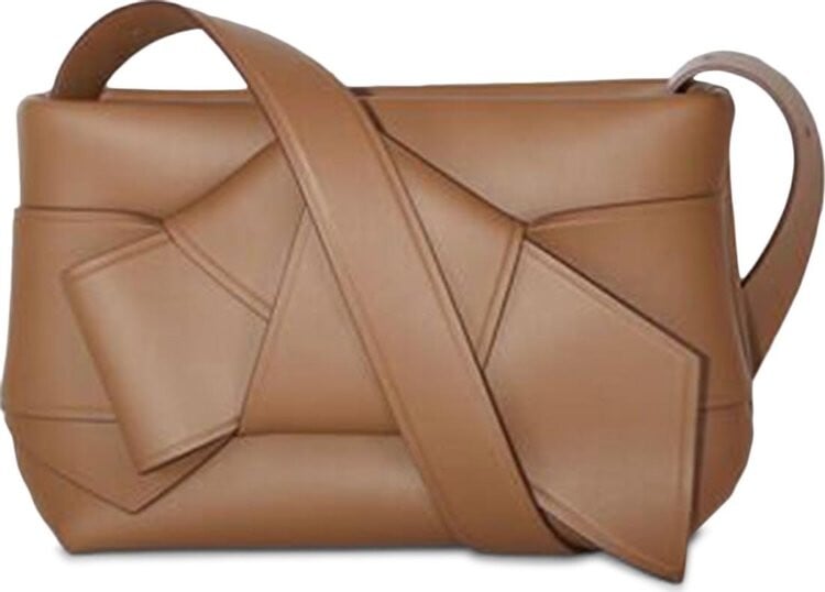 

Сумка Acne Studios Musubi Shoulder Bag Camel Brown, коричневый