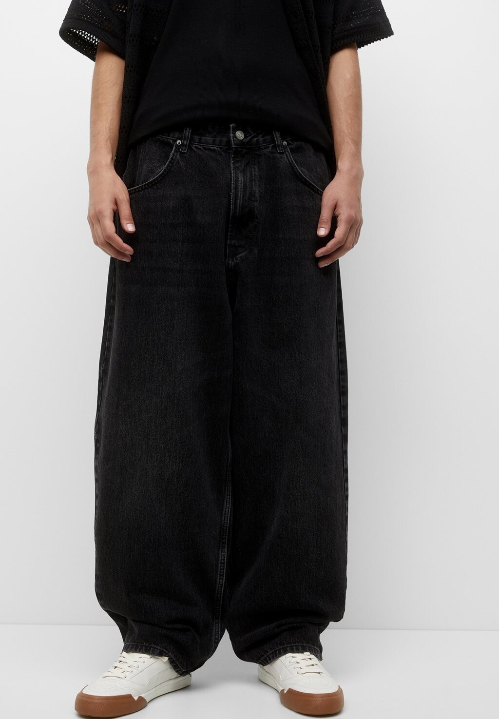 

Джинсы прямого кроя PULL&BEAR