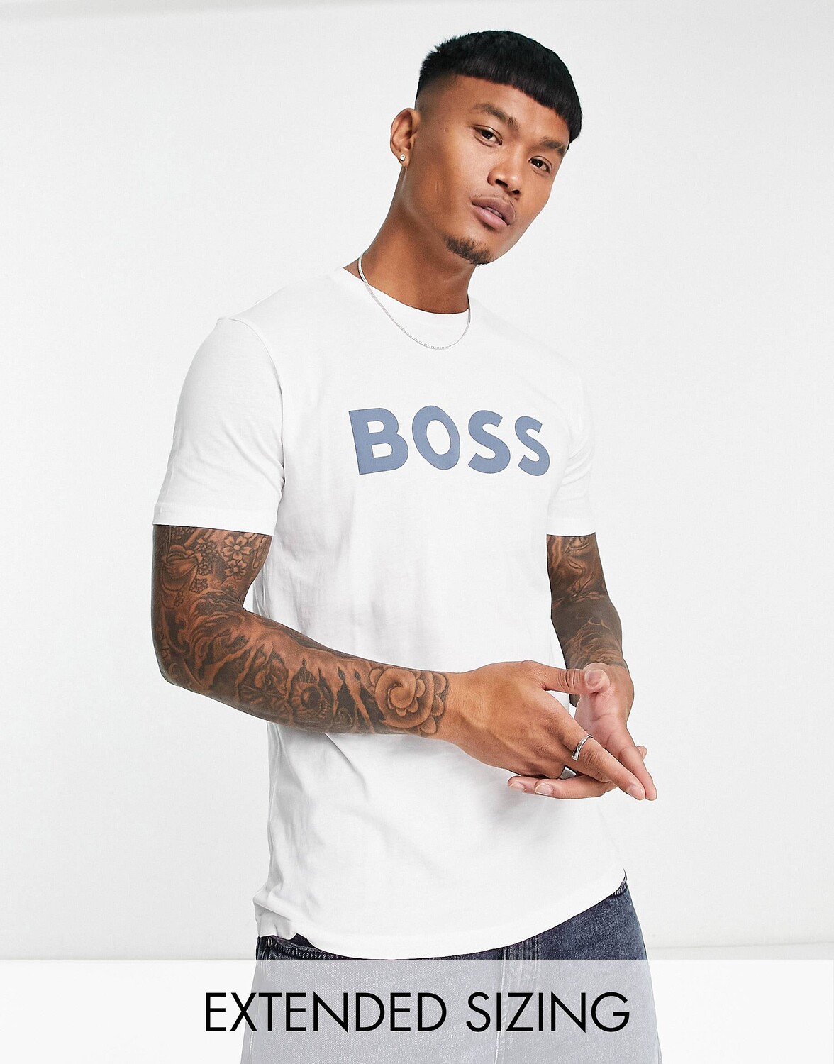 

Белая футболка с крупным логотипом BOSS Casual Thinking 1