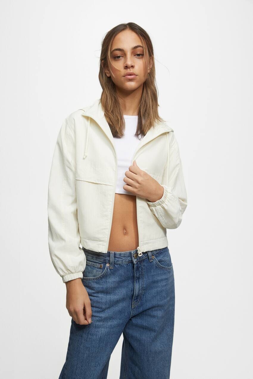 

Короткая легкая куртка с карманами Pull&Bear, экрю, Серый