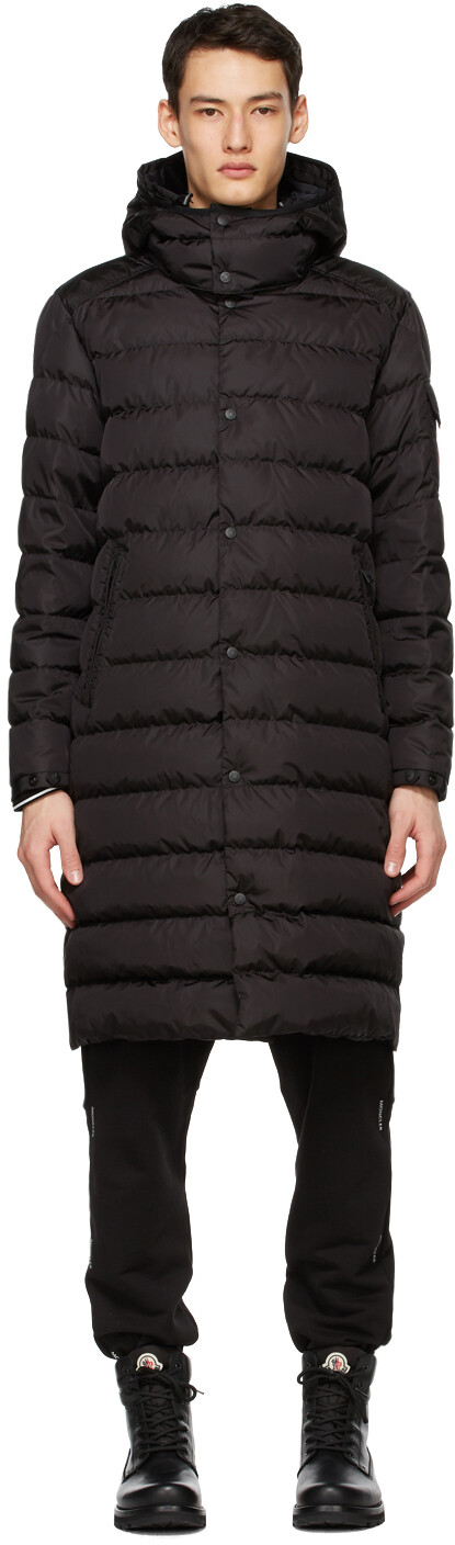 

Черный пуховик Born To Protect Nicaise Moncler