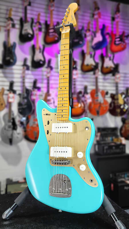 

Squier 40th Anniversary Vintage Edition Jazzmaster - Satin Seafoam Green *БЕСПЛАТНЫЙ ПЛЕК ПРИ ПОКУПКЕ*! 545 40th Jazzmaster