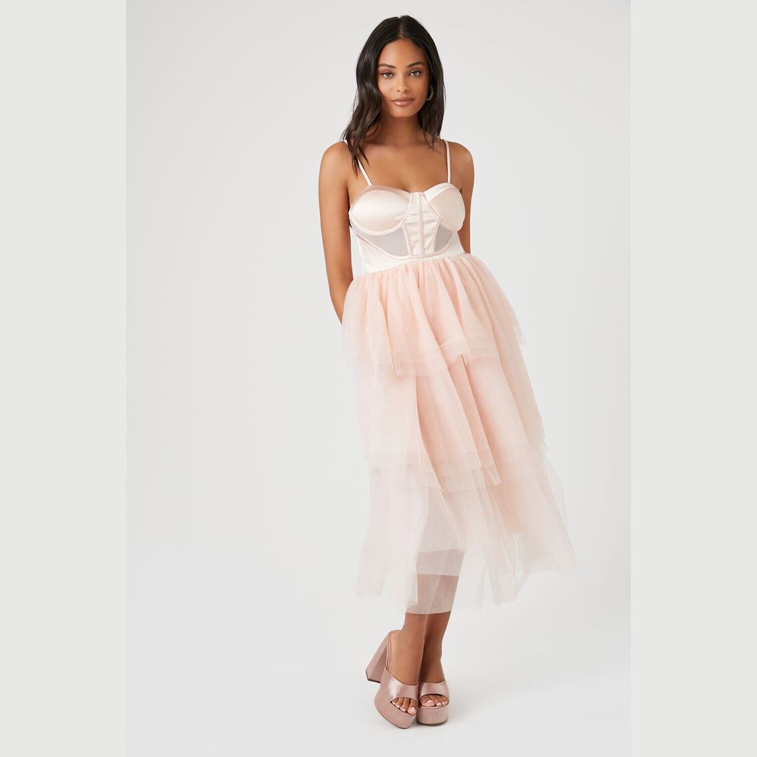 

Платье Forever 21 Satin Tiered Midi, персиковый