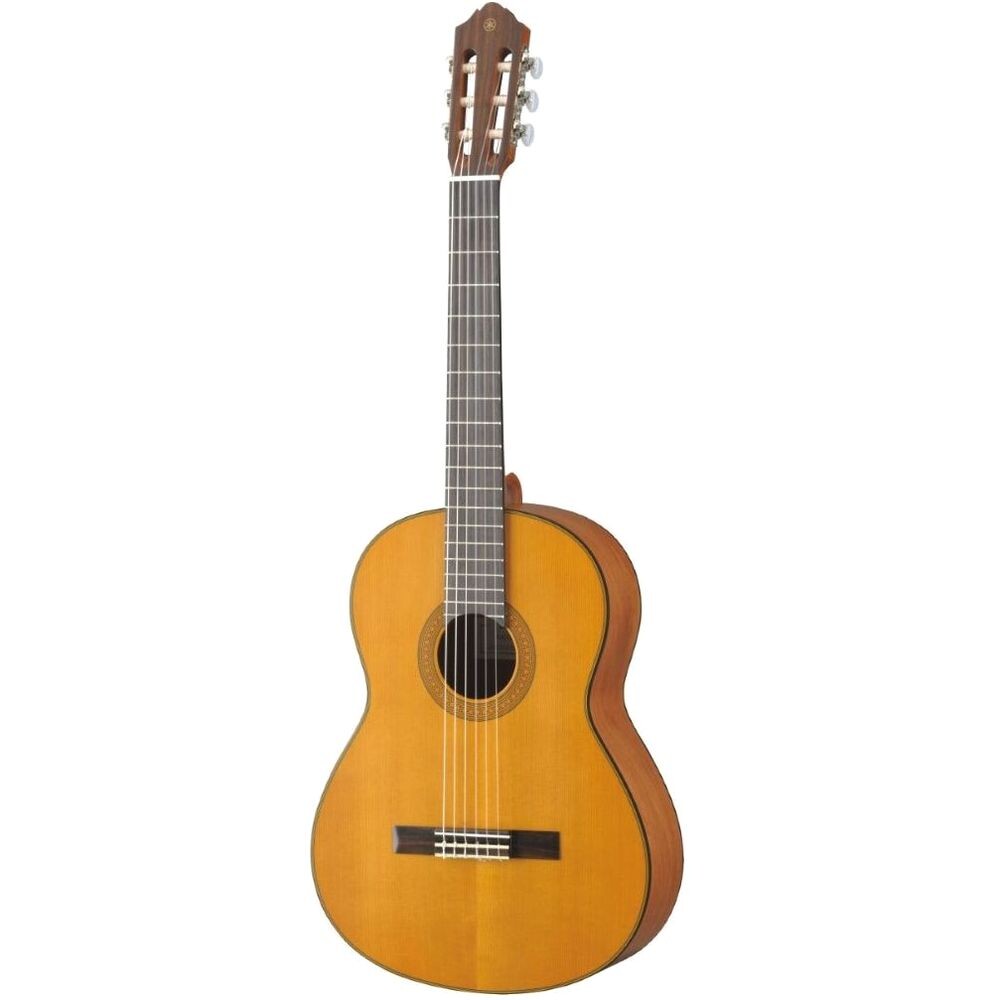 

Классическая гитара Yamaha CG122MC