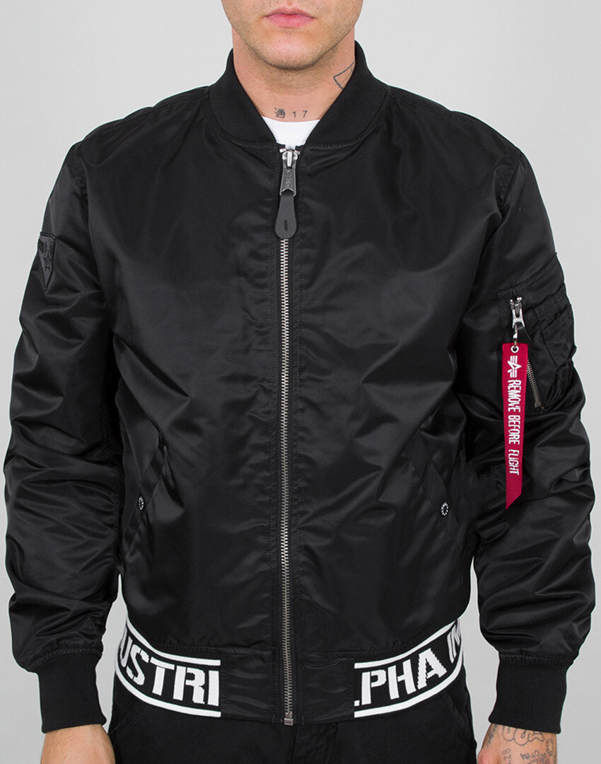 

Куртка Alpha Industries MA-1 LW AR