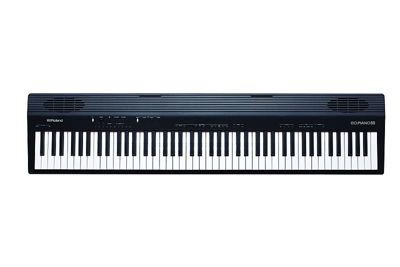 Портативное 88-клавишное цифровое пианино Roland GO:PIANO88 с пюпитром и педалью - черный цена и фото