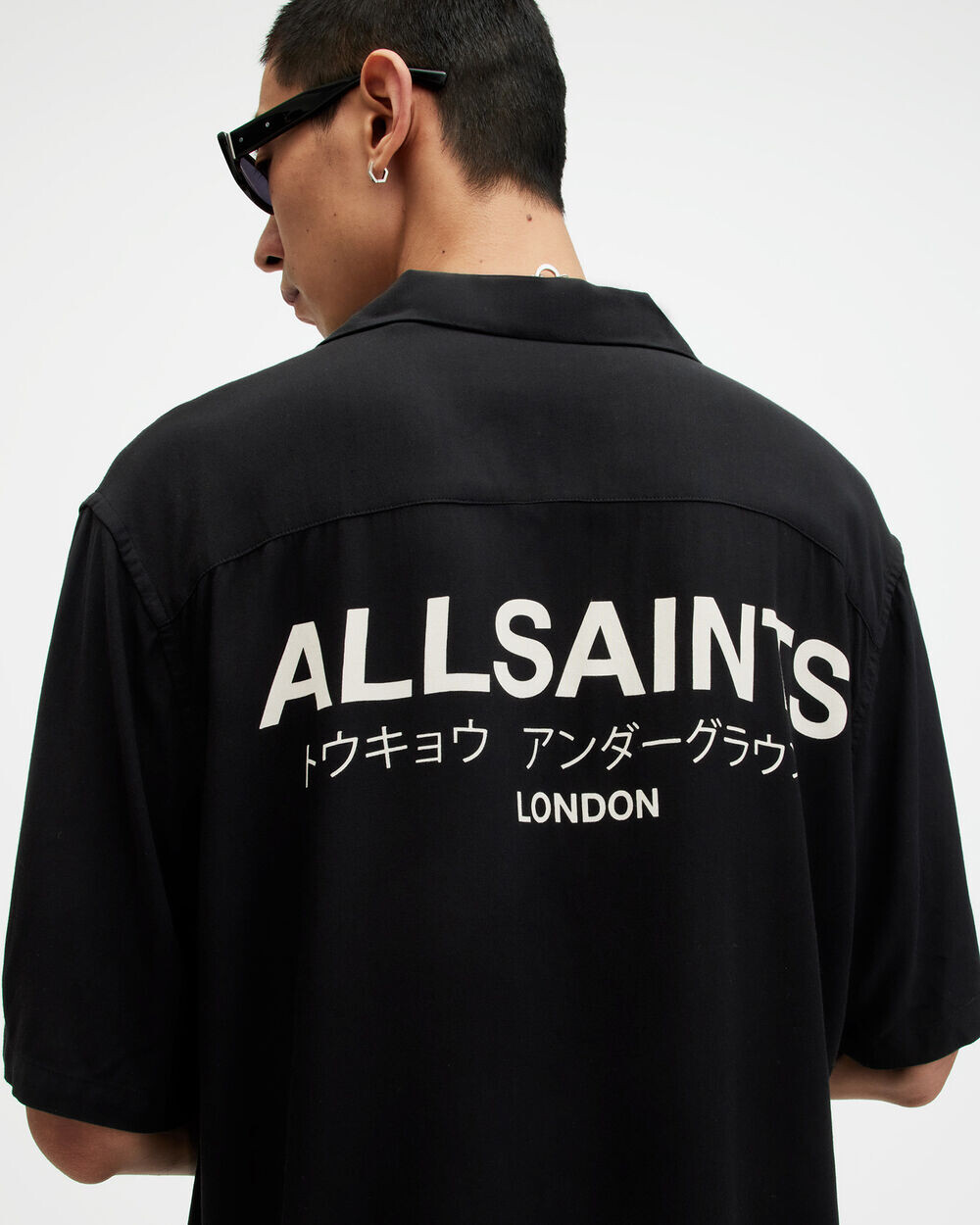 

Рубашка оверсайз с короткими рукавами Underground AllSaints, черный/экру