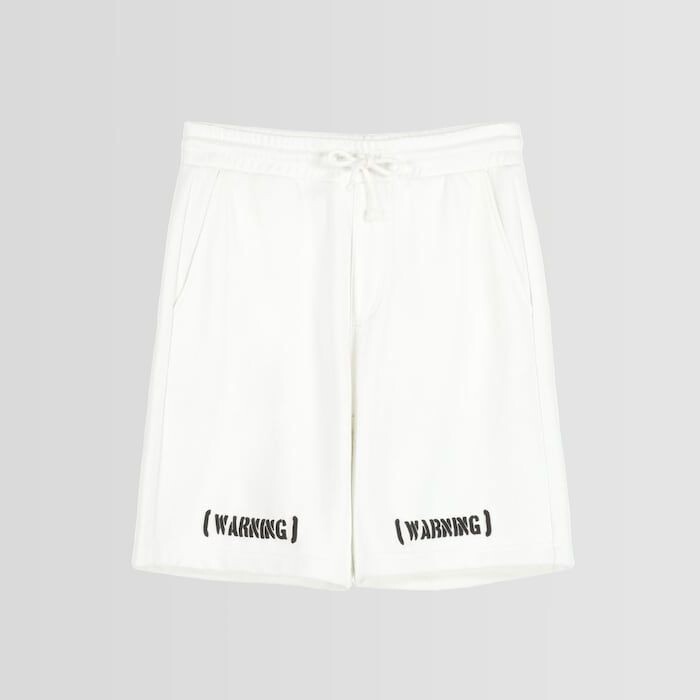 

Шорты Bershka Printed Bermuda, белый
