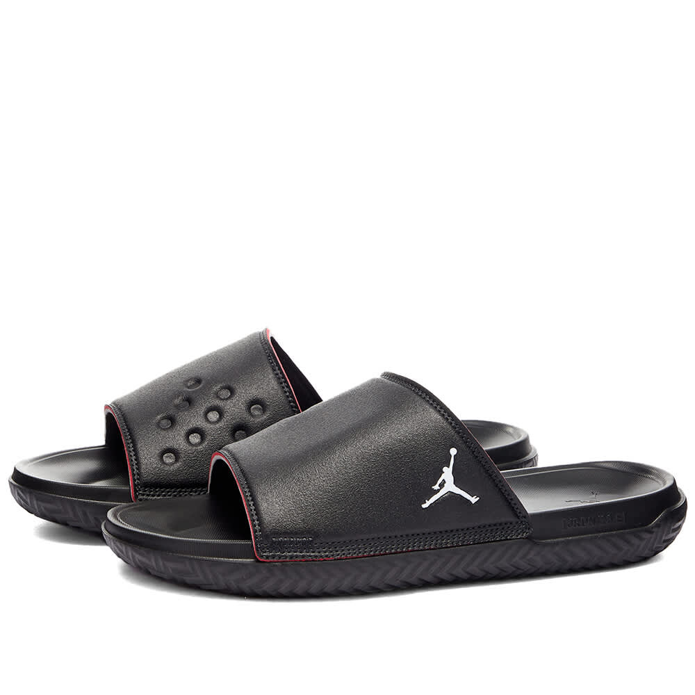 

Шлепанцы Air Jordan Play Slide, бело-черный