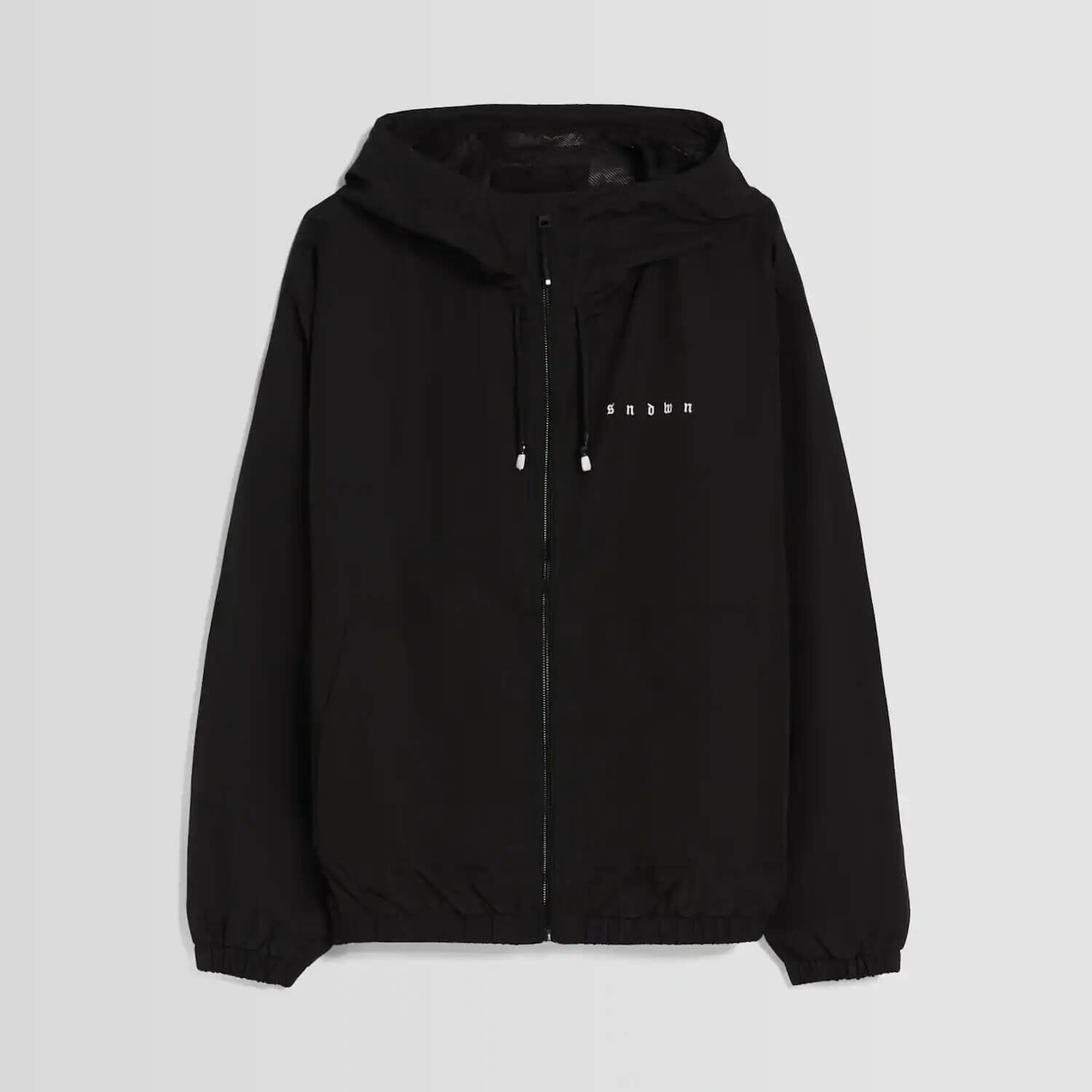 

Ветровка Bershka Lightweight Hooded, черный