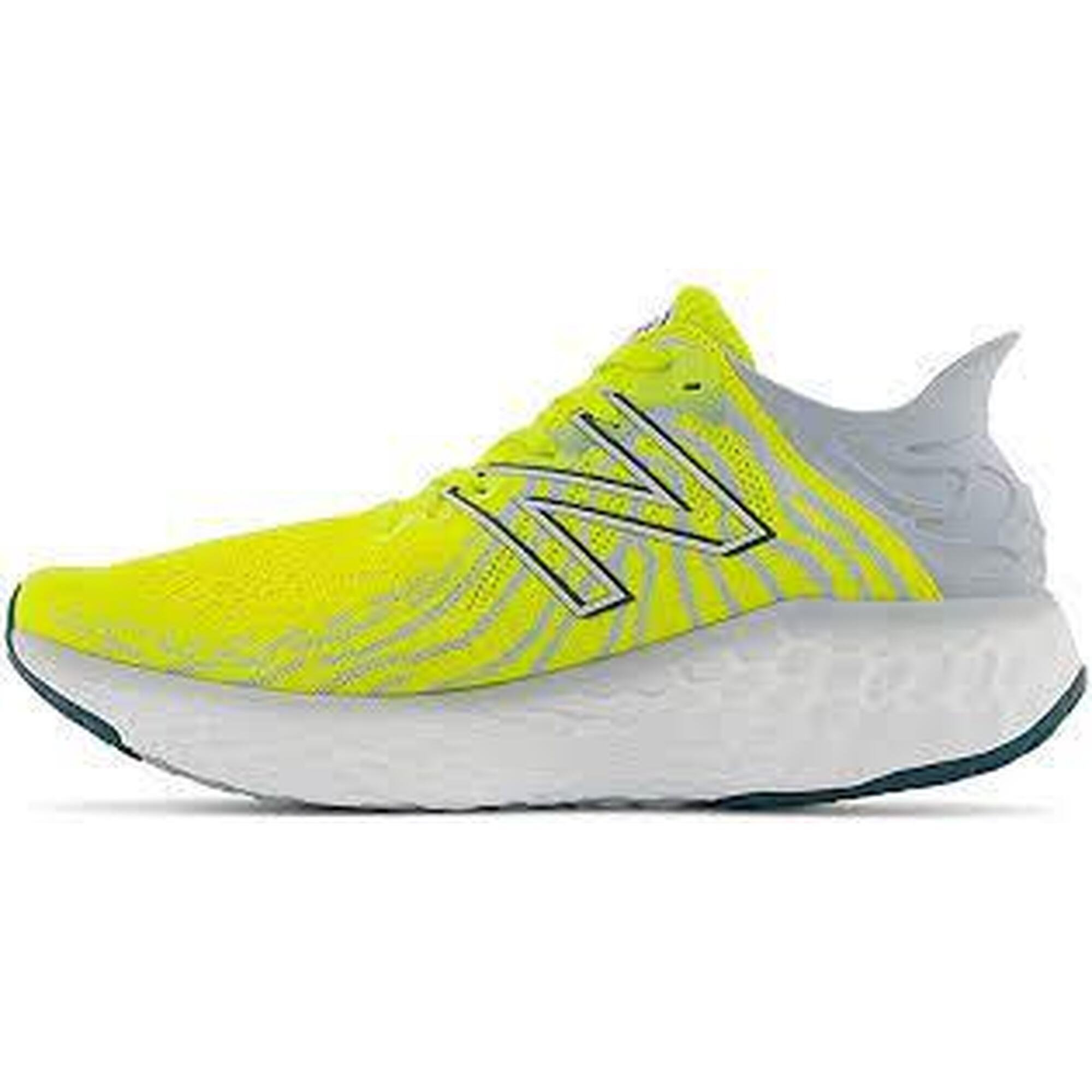 

Кроссовки NEW BALANCE 870 D, черный