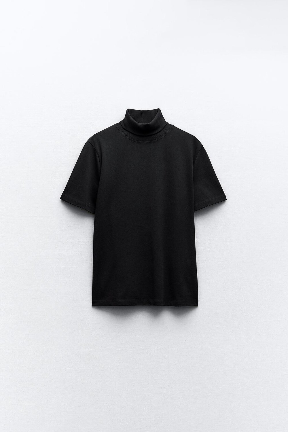

Топ-водоводочка из плотного хлопка ZARA, черный