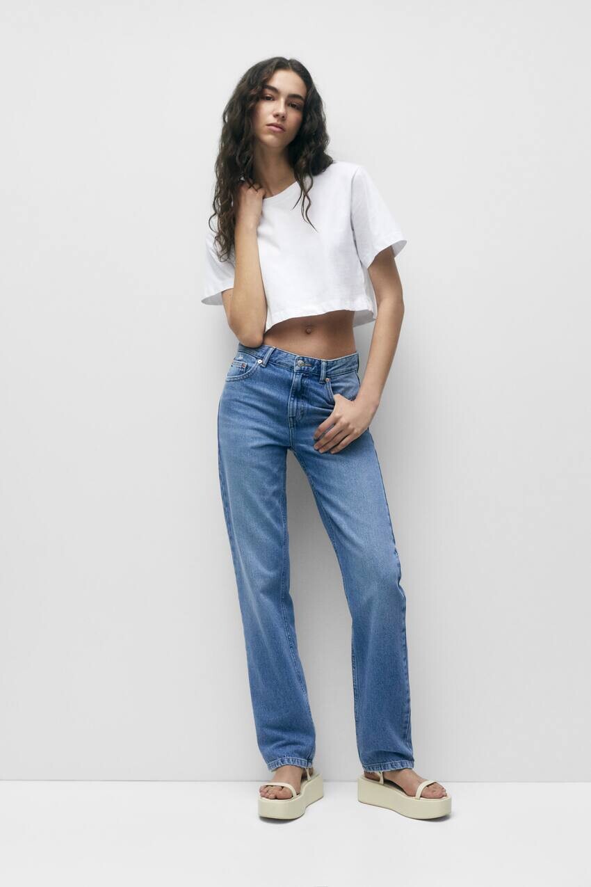 

Джинсы прямого кроя со средней посадкой Pull&Bear, синий