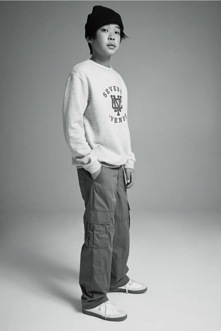 

Хлопковые брюки-карго H&M, зеленый