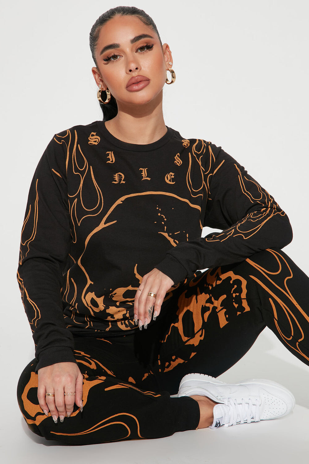

Футболка Fashion Nova 22024900, черный