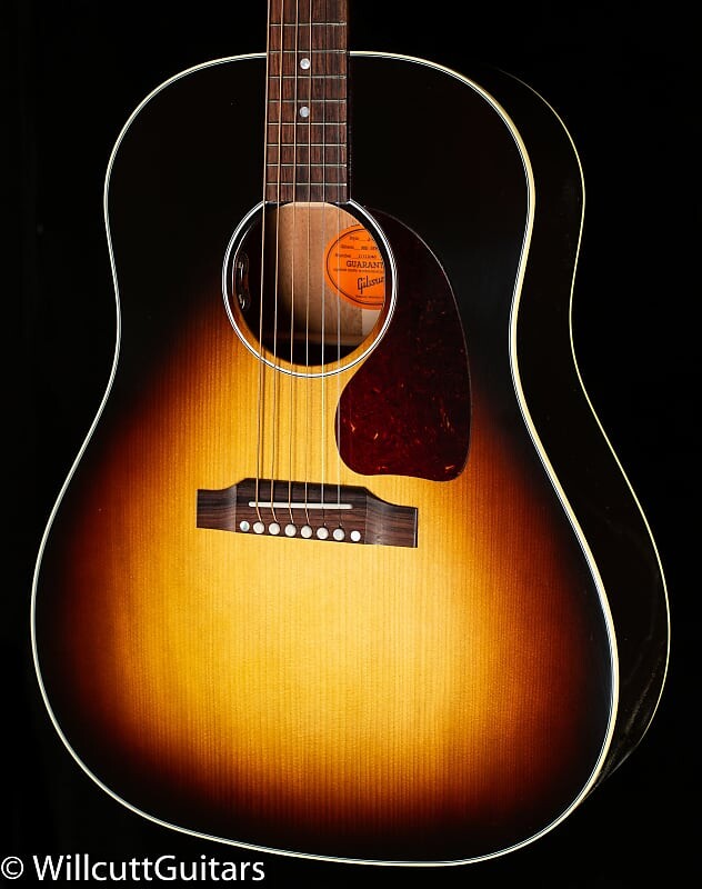 

Gibson Custom Shop Willcutt Exclusive J-45 Standard Vintage Sunburst Red Spruce (040) Gibson J-45 Standard Red Spruce (040)