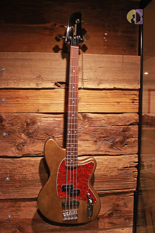 

Гитара Ibanez Walnut Flat, коричневый/красный