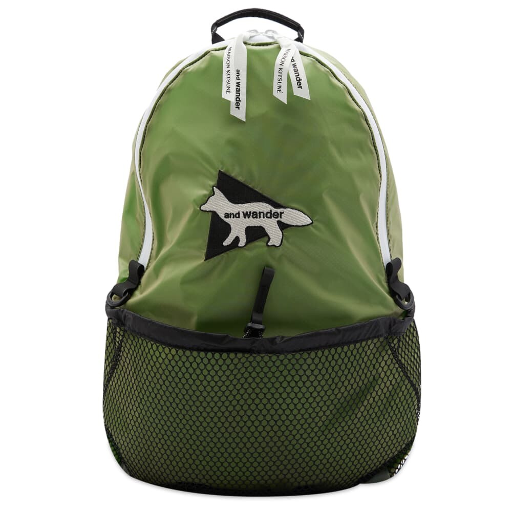 

Рюкзак and wander x Maison Kitsuné Sil 20L Day Pack